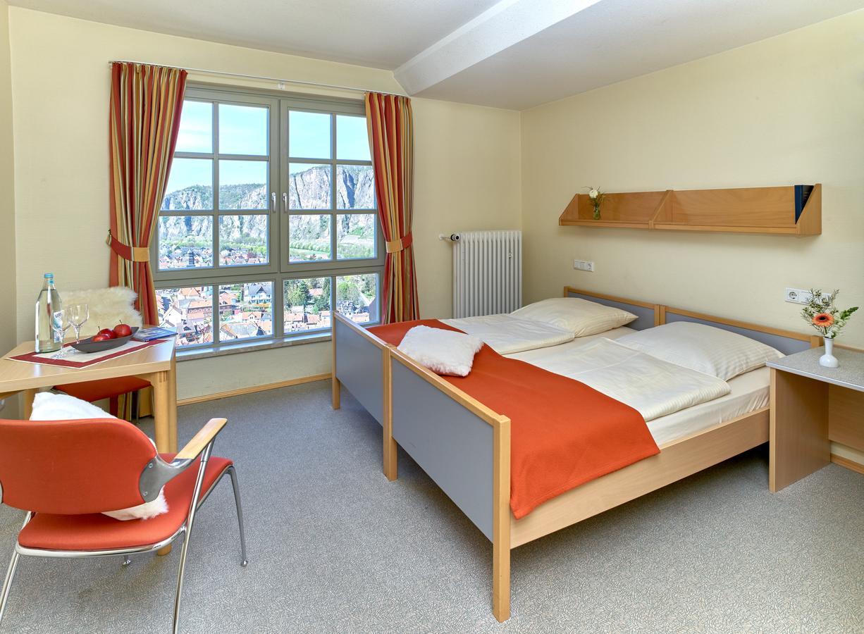 Ev.Familienferien-Und Bildungsstaette Ebernburg Hotel Bad Münster am Stein-Ebernburg Екстериор снимка