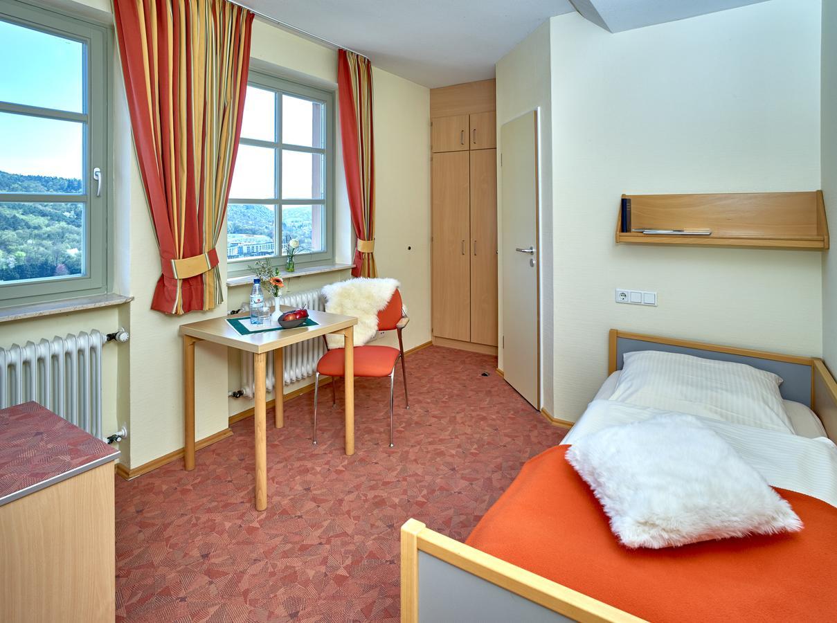 Ev.Familienferien-Und Bildungsstaette Ebernburg Hotel Bad Münster am Stein-Ebernburg Екстериор снимка